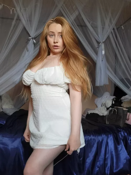 4'10 blonde in little white sundress