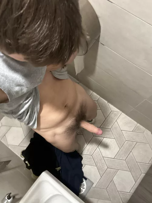 I’m looking for a guy that likes getting pissed on