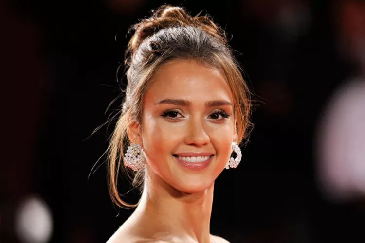 Jessica Alba