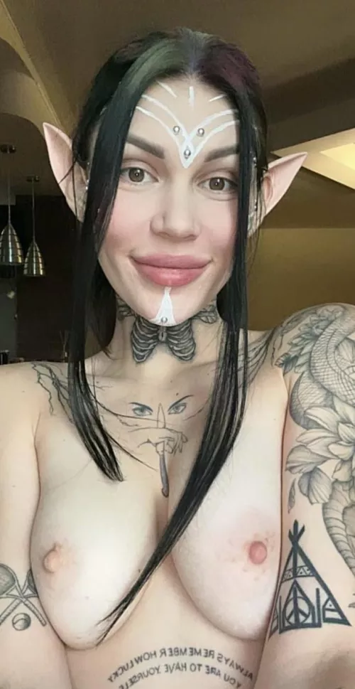 my tits always need fresh air and some kisses