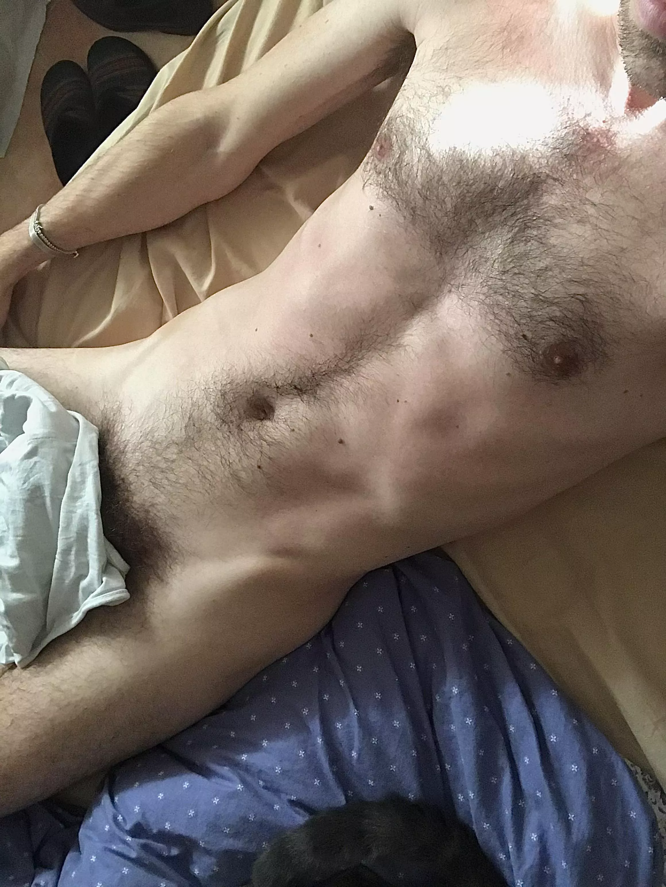 The first rays of the sun caress my body!