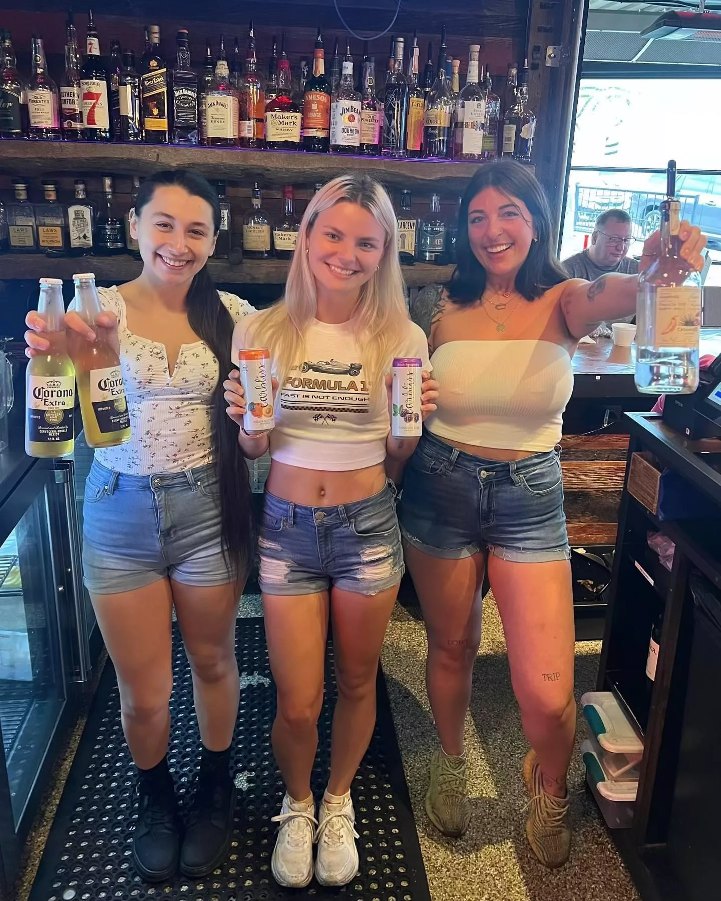 The flat chests should just quit. We know who makes all the tips