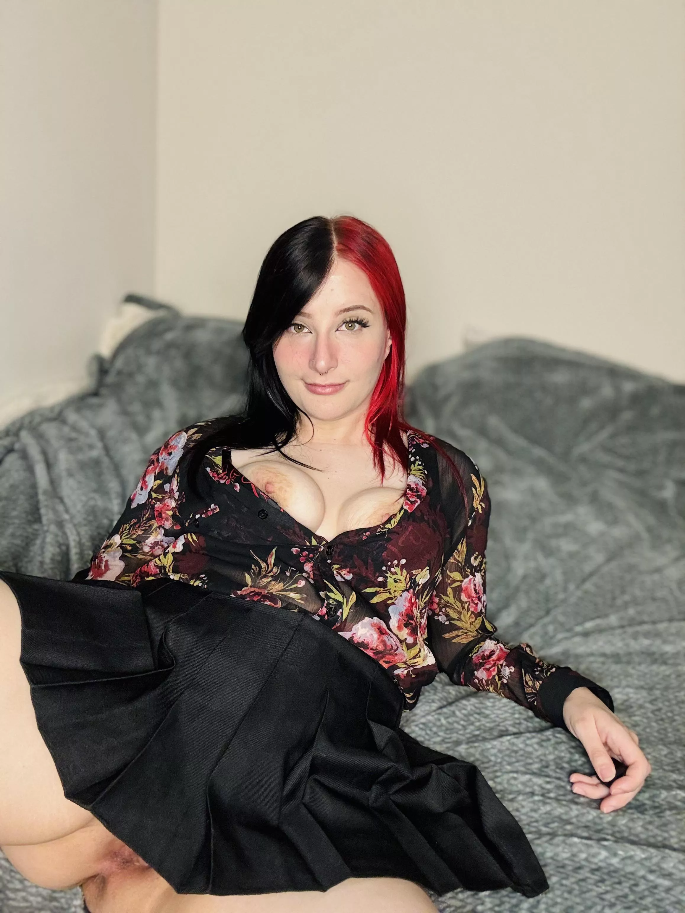 Thick thighs save lives.. or takes them 