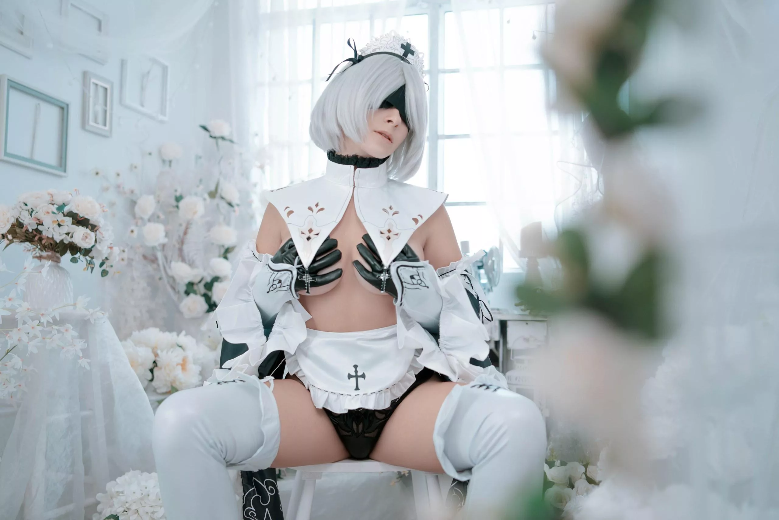 2B Holy Maid (based on Dishwasher art) by Yuna Kairi