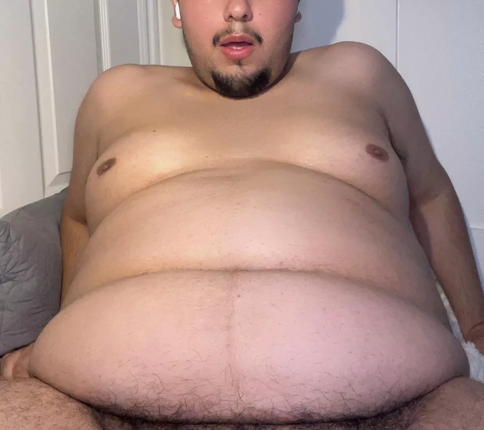 Anyone know any good discords to join? I wanna make more friends 😋🧸🌸