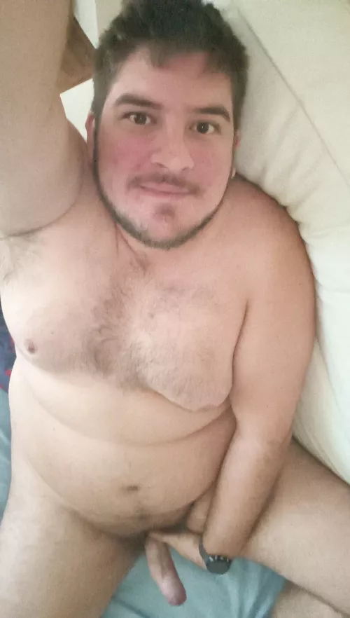 Hi there, new here :)