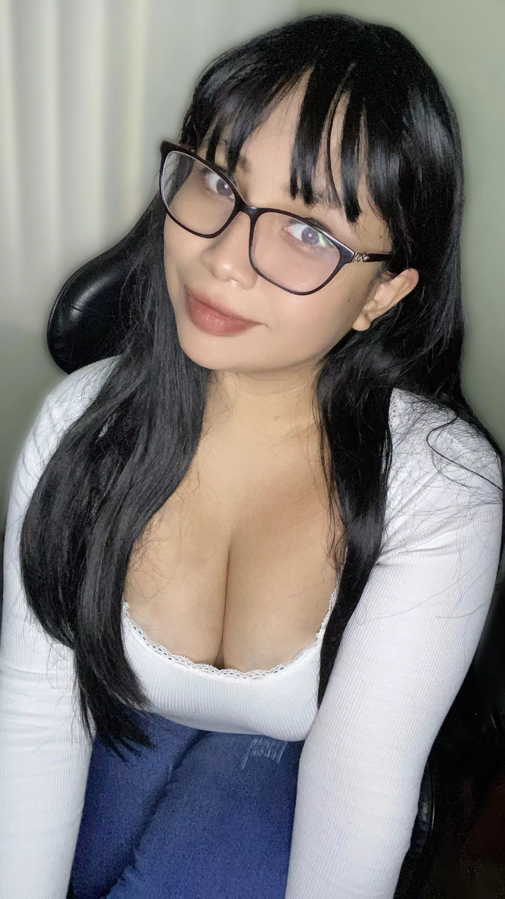 Hoping to leave work early (F)