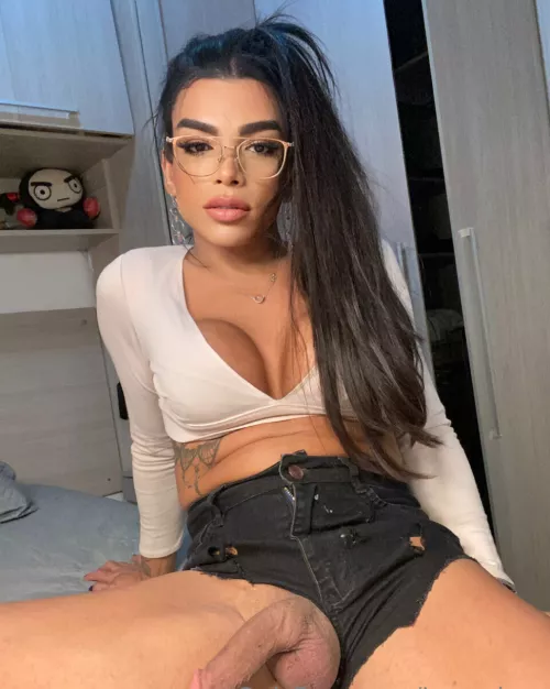 Is my girldick too big for my body ? 