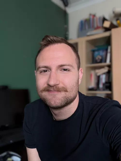 Lazy saturday + PS5 = ❤️