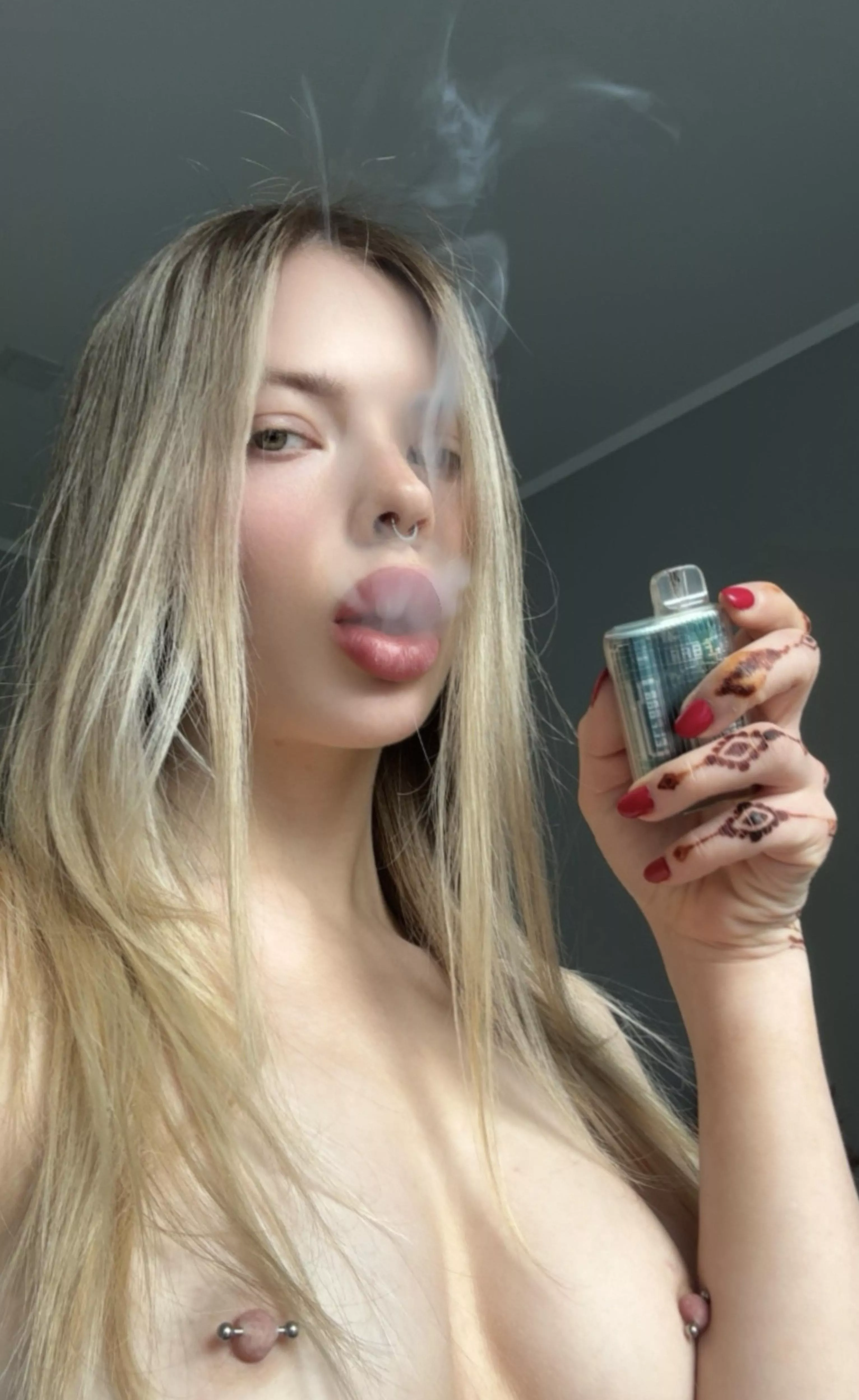 Looks like you could use a pair of tits in your mouth while I smoke