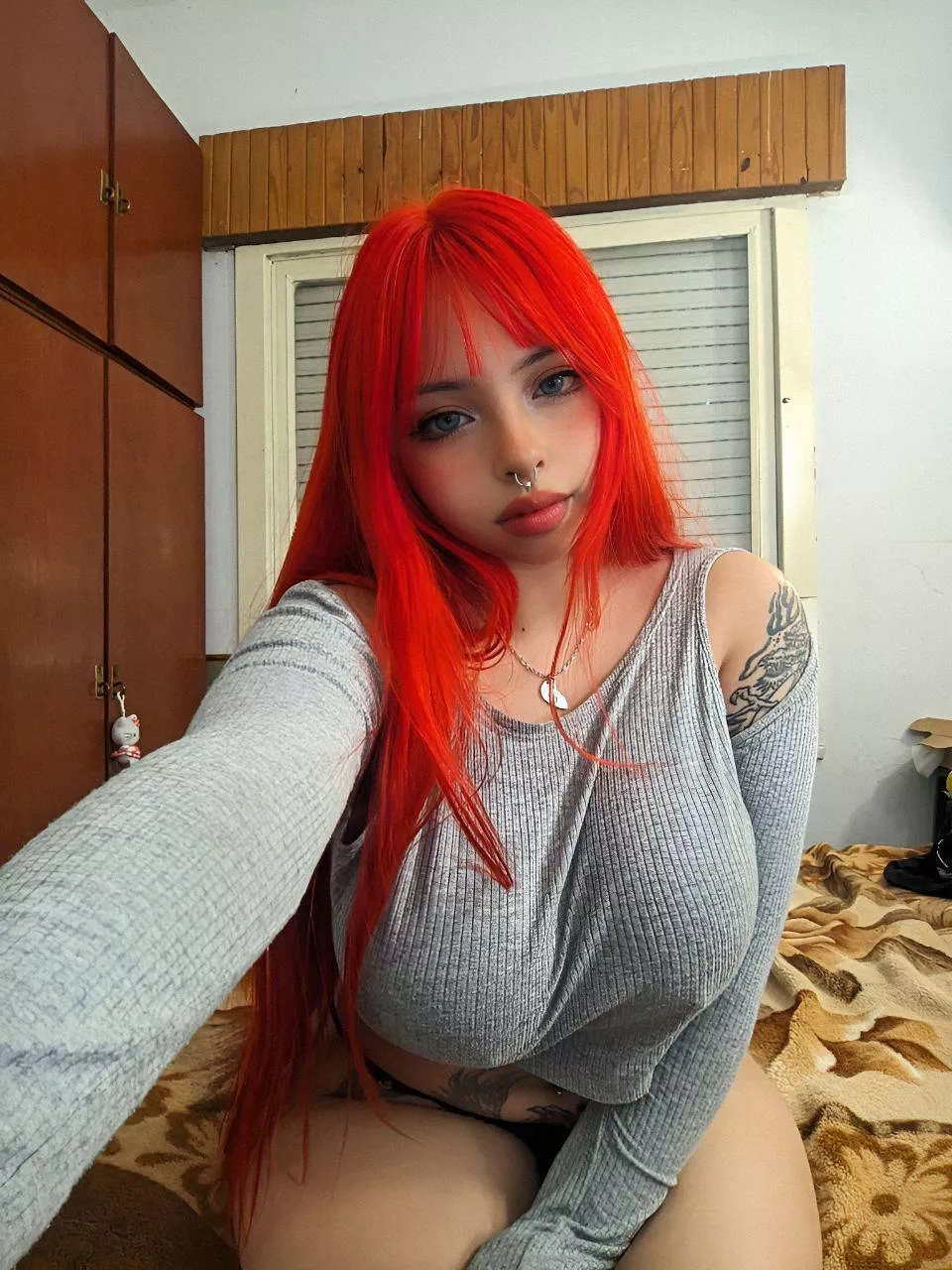 Not the perfect view, but would it make you hard