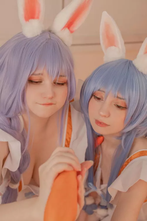 Pekomama and Pekora [Hololive] (Mintbbe and Lissa_cosplay)