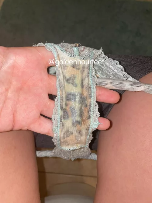 Wet spot is harder to see w/ cheetah print, but these are soaked🔥