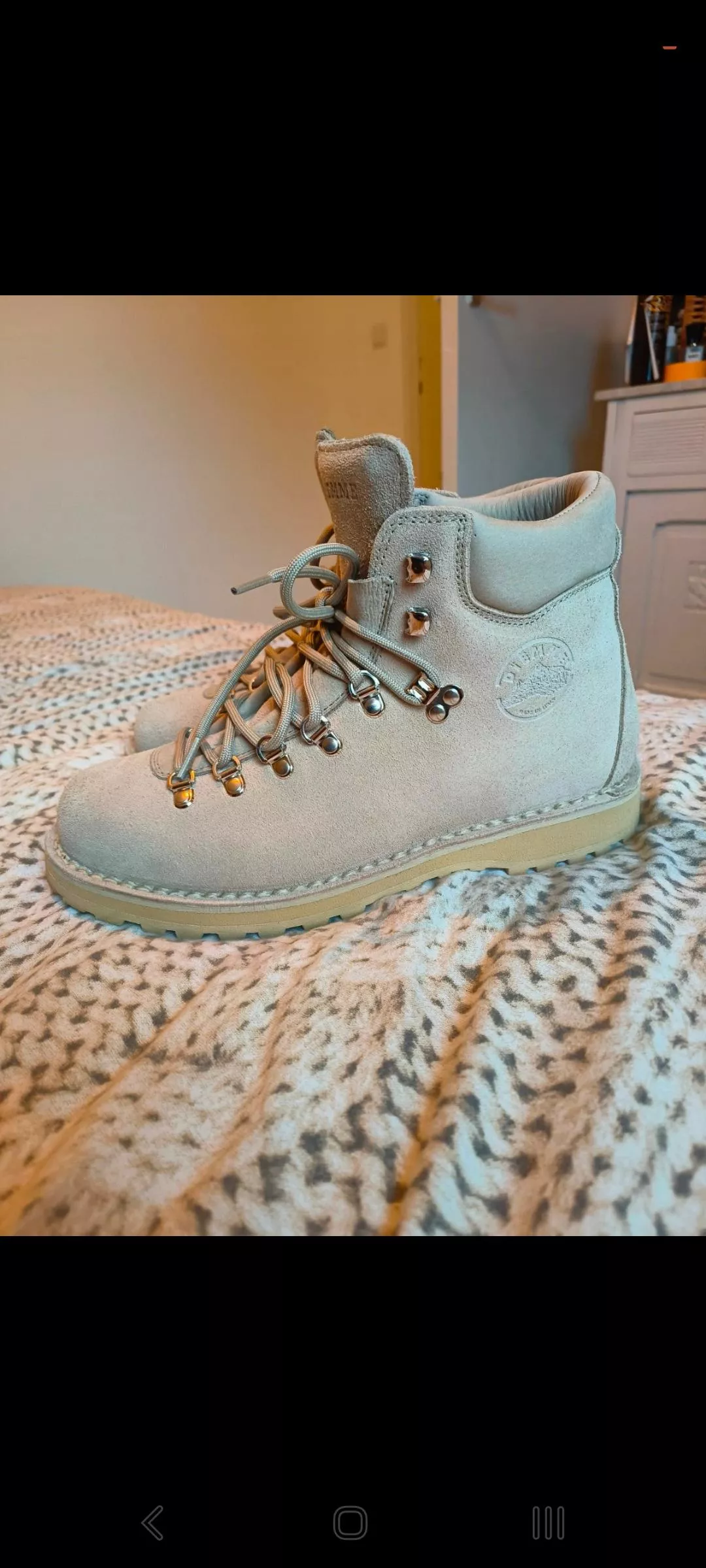 Are diemme roccia vet boots sometimes fake or not? It's €10 to have them verified on a secons hand market (vinted) but is it necessary?