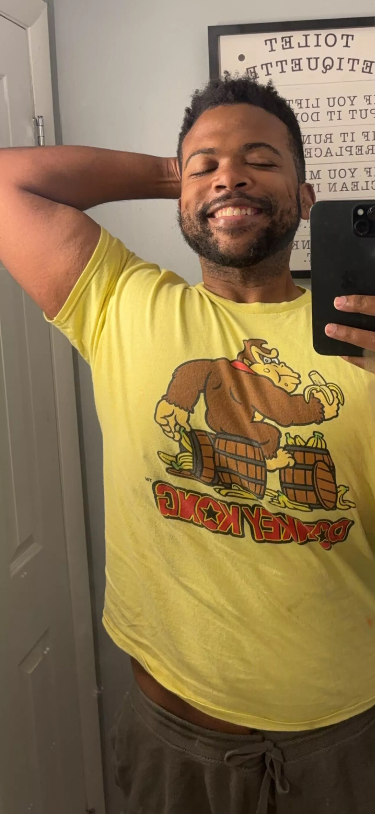 I hope this shirt accurately depicts how much I like banana's