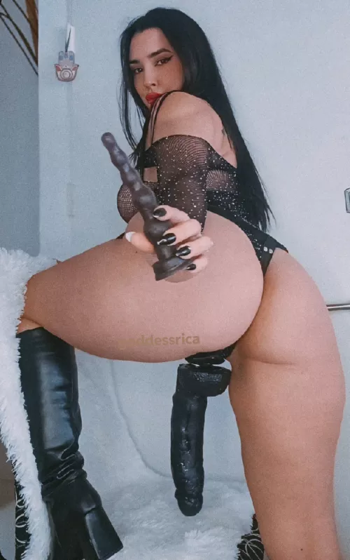 I know your ass only opens when you see me 