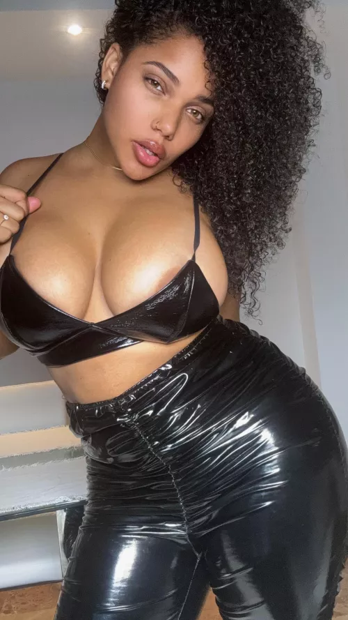 this body is all yours <3