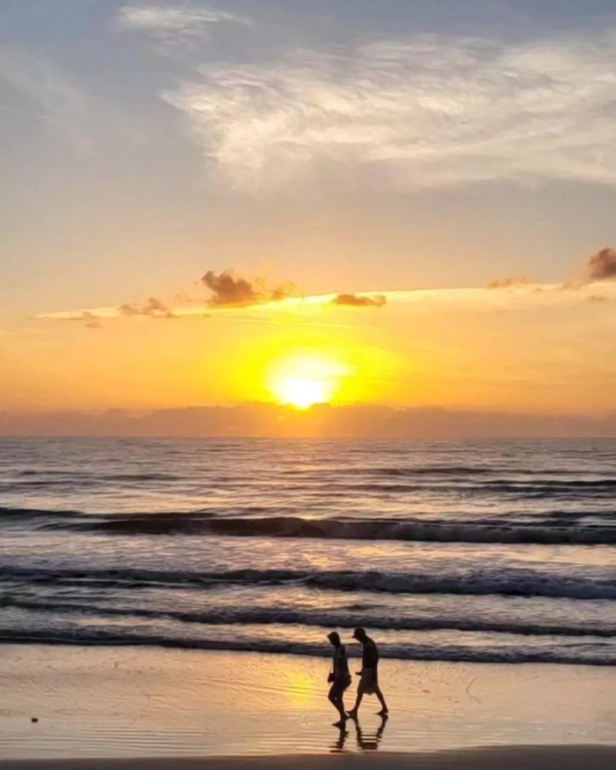 walking in this seaside can relieve my stress