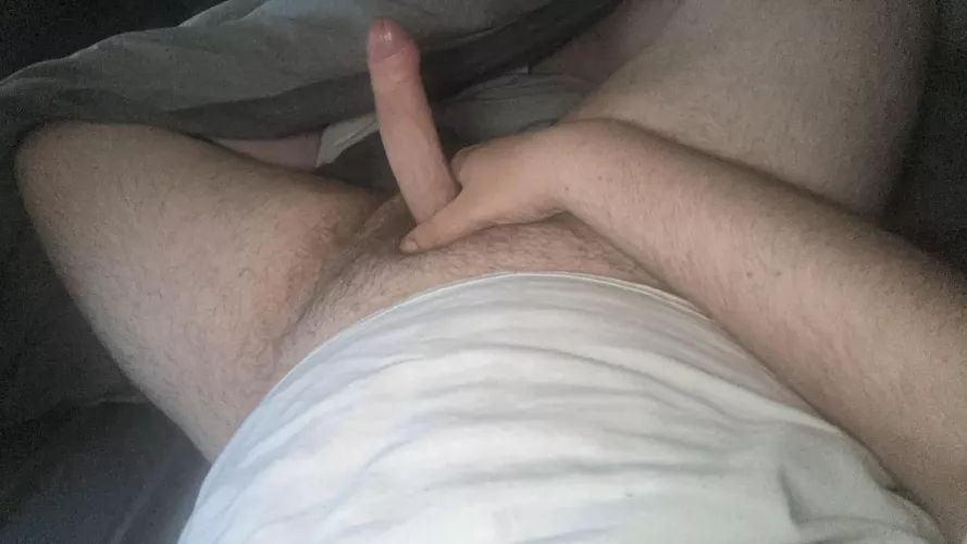 Who can help me cum? 