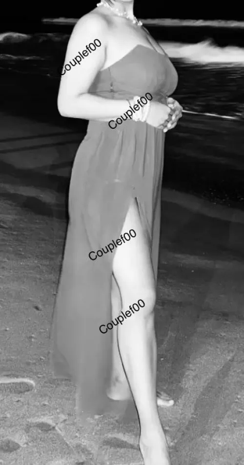 Wifey enjoying Goa with her girlfriends! Have you ever come across any such thing when your wife goes alone with her friends for over a week and you keep having crazy thoughts? How do you handle it? (Cuck hubby)