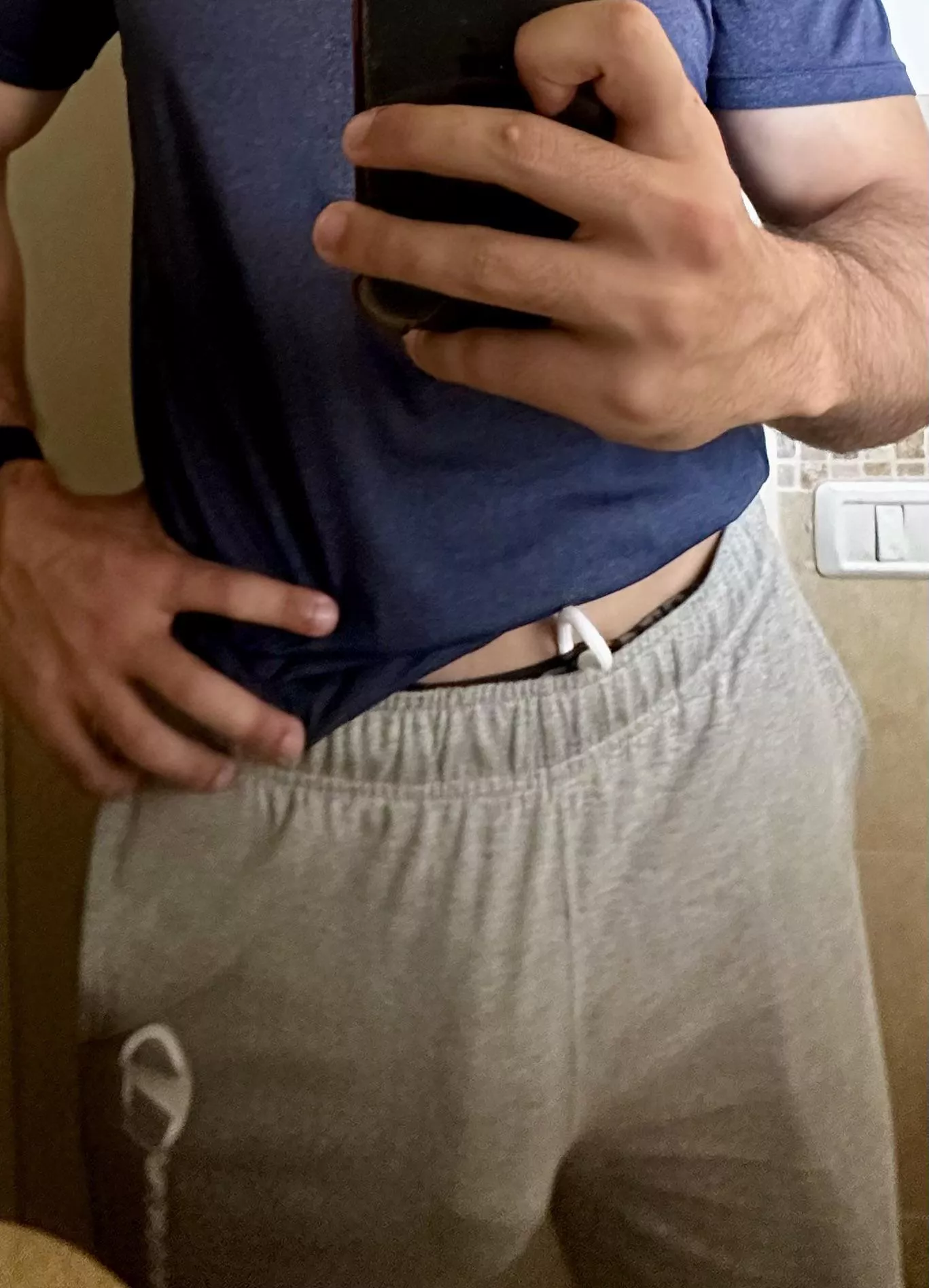 Yeah these pants don’t fit