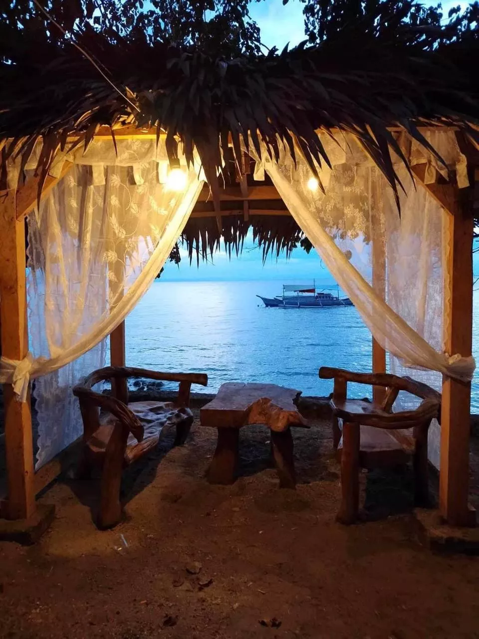 You can relax and unwind in this place @Palawan Philippines