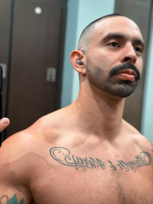 Both my 10 months sober and my 31st birthday were yesterday 🙂