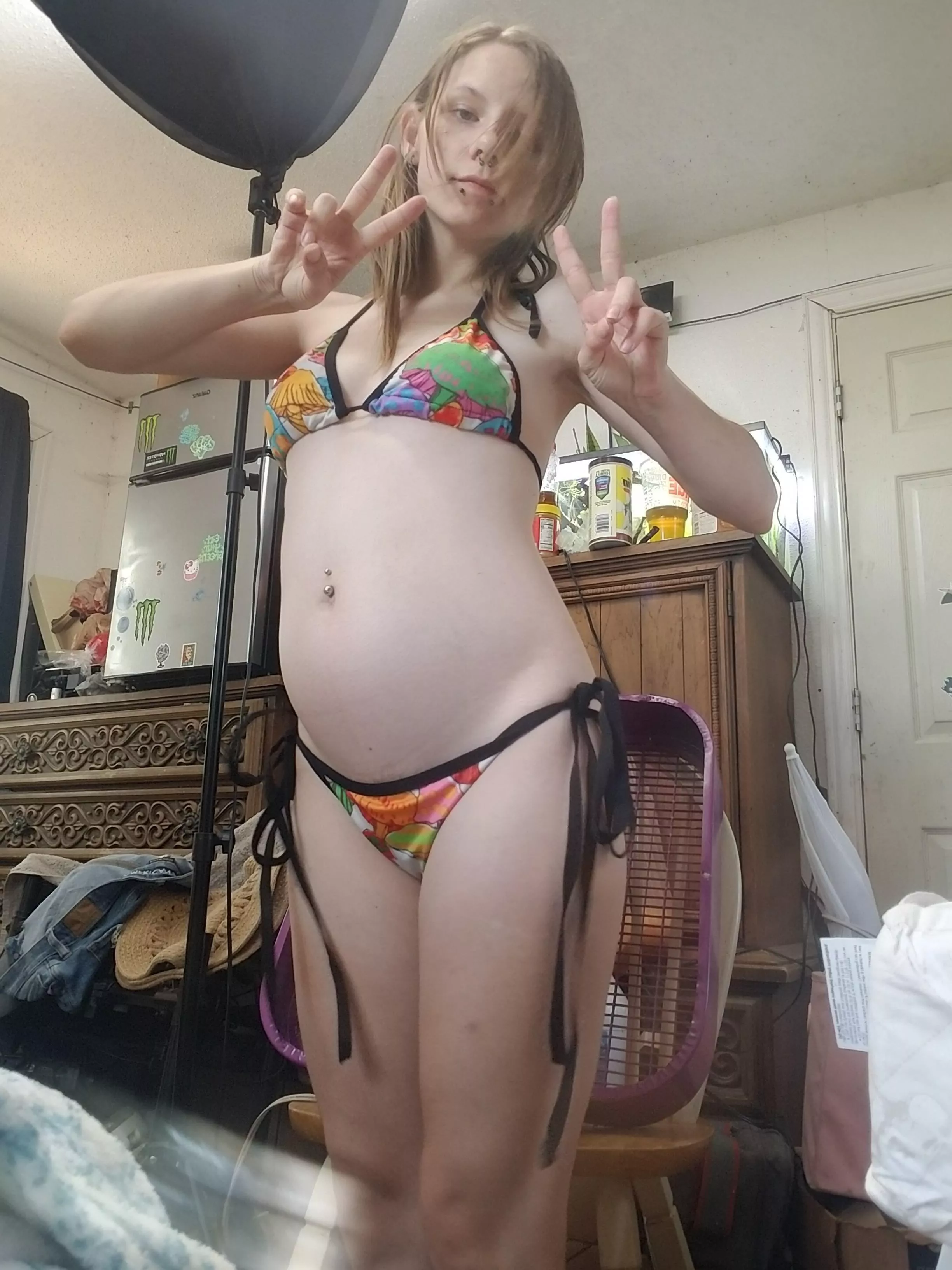 Bump is getting big!