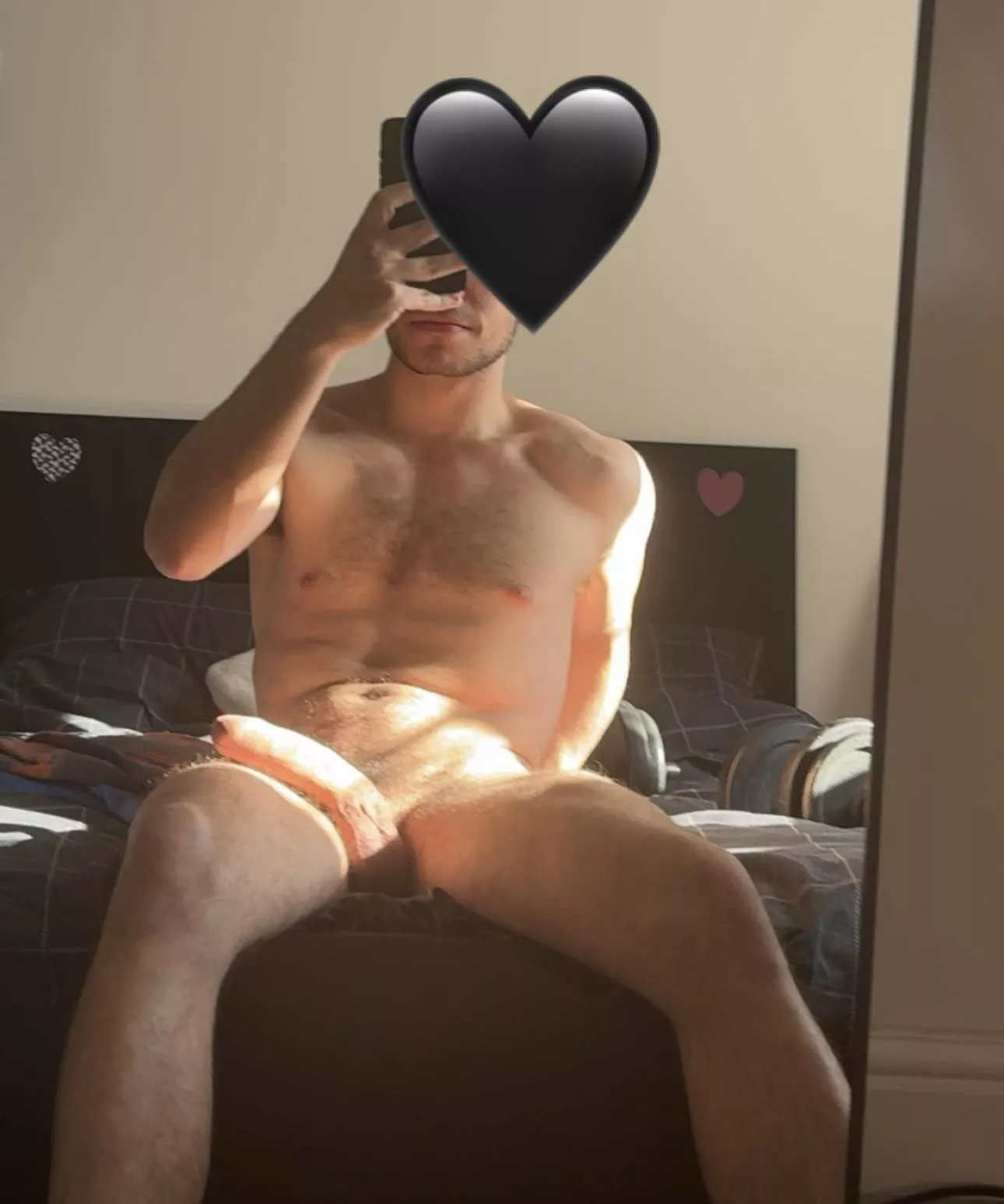 Come and play in bed