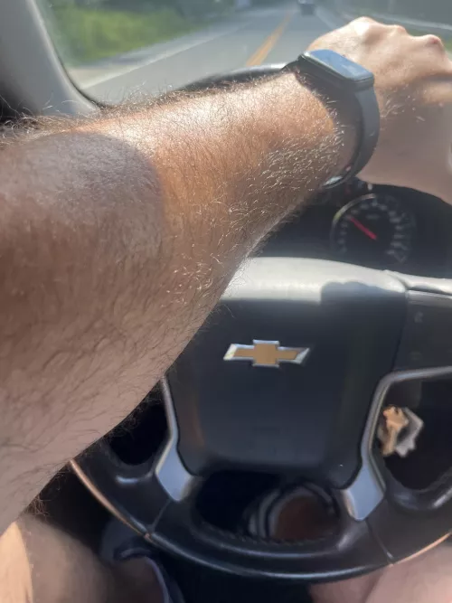 Got a massage , covered in massage oil now. 