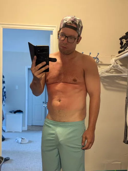 I hate wearing underwear. Always freeballing. 