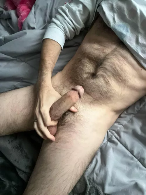 I have an empty bed and no pants on… (42)