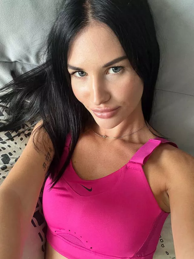 I hope my photo boosts your motivation to work out today