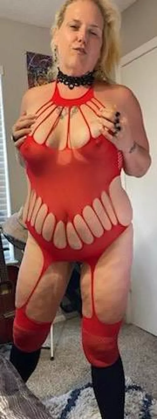 I love wearing red!! 