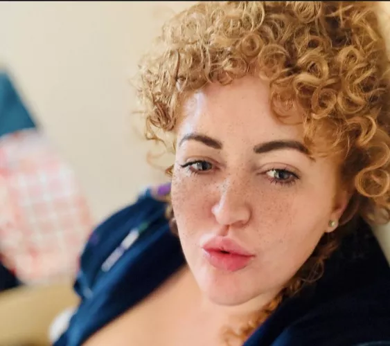 [IRTR] How many dates would it take for you to ask me to be your girlfriend?