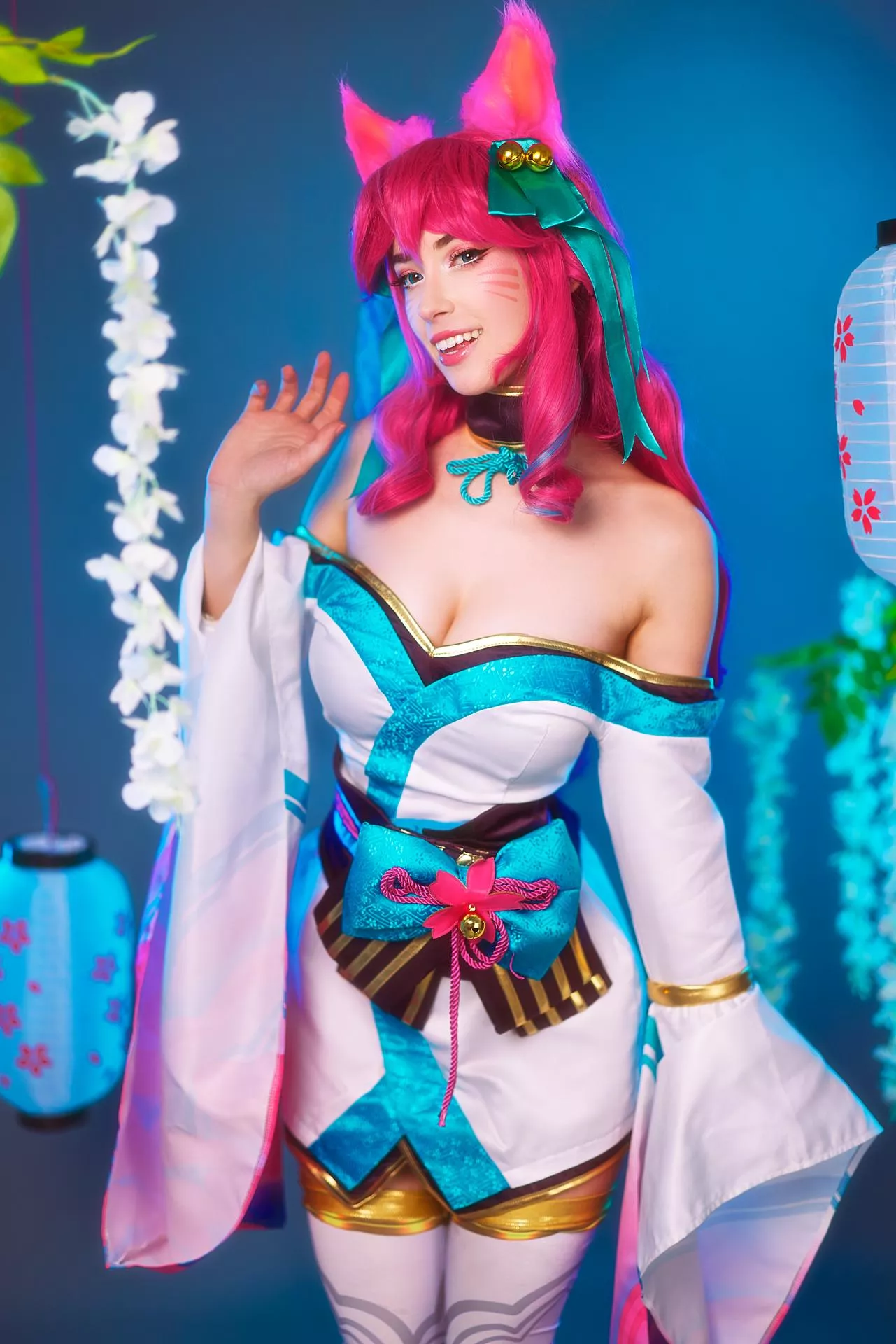 Spirit Blossom Ahri (morganlefoycos)