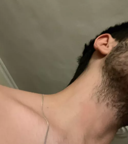 22 bi hairy fit good looking college guy for other in shape guys to trade. I reply fast. Trading w face+ Hmu with face @m50kev