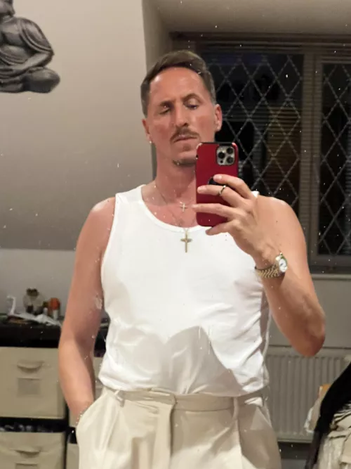 Do u class me as a daddy or do you want to be my daddy 