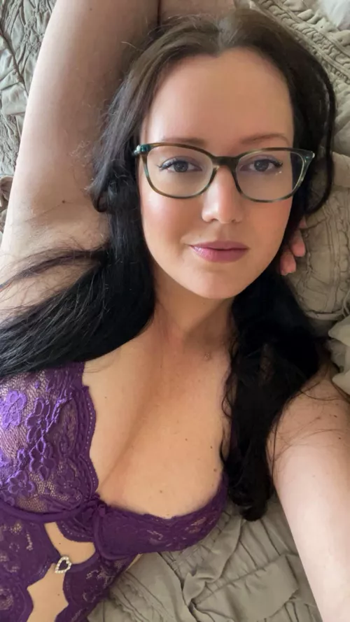 (F) I’d love to get to know ya (f41)