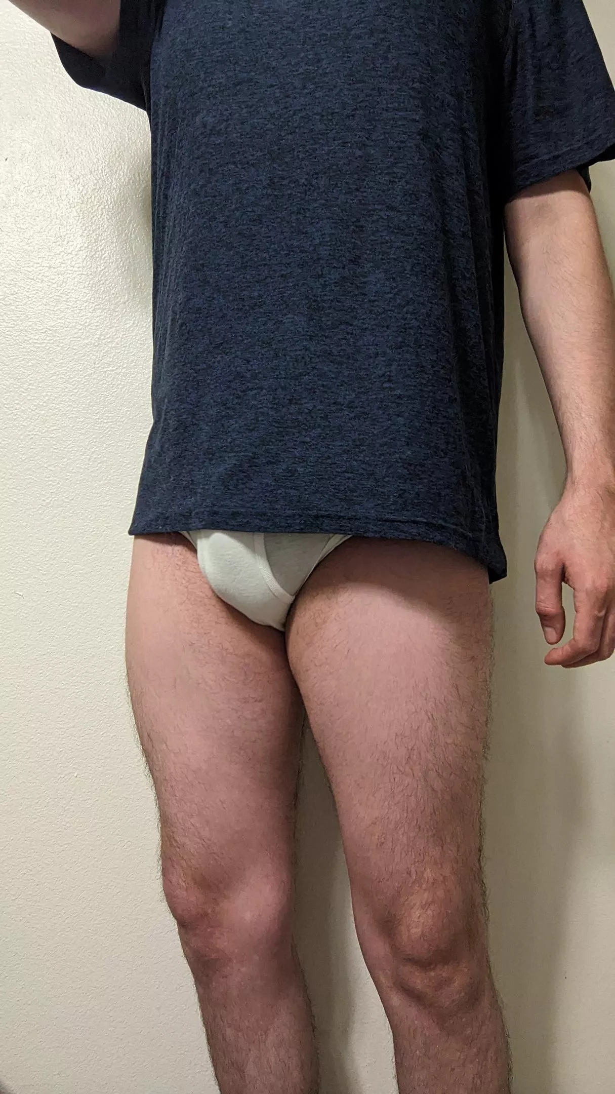 How my roommates see me usually 