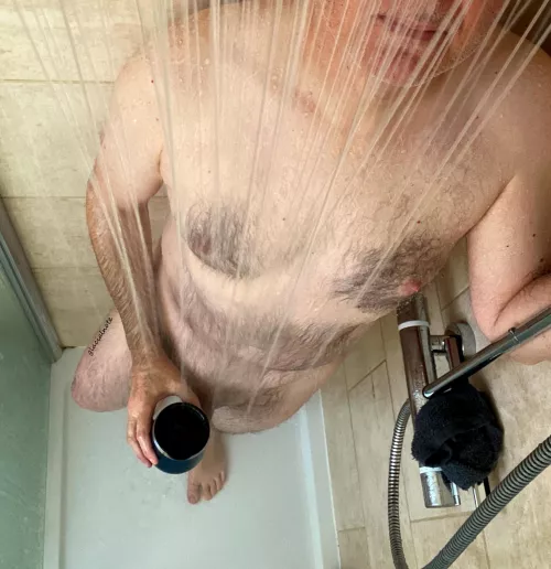 It's a wet Saturday here, so I might as well make it a fun wet Saturday