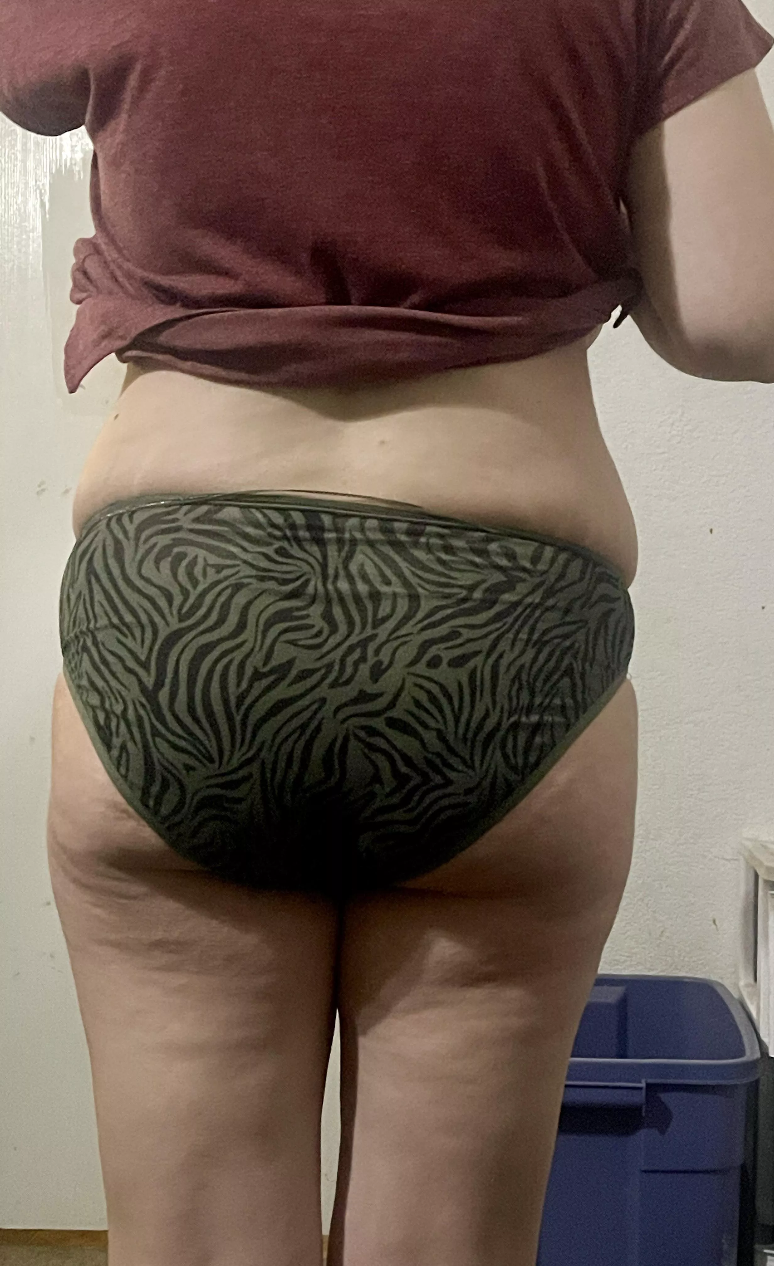 Some new granny panties I got 🥰
