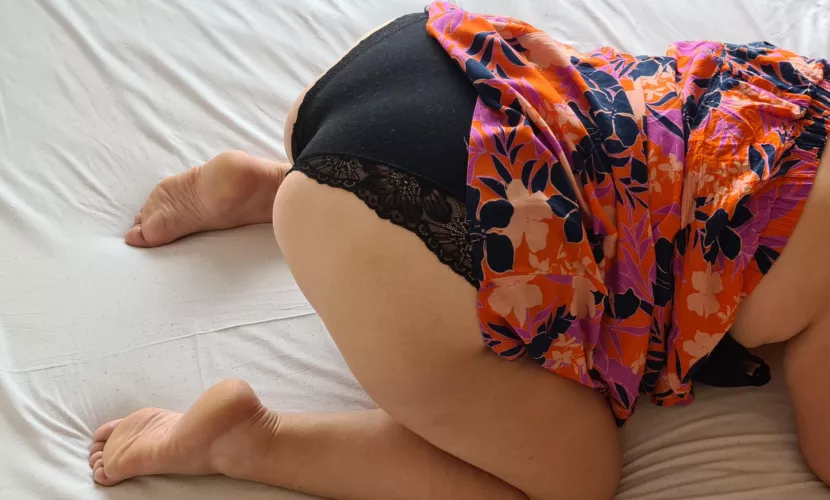 The perfect position to slide them aside.