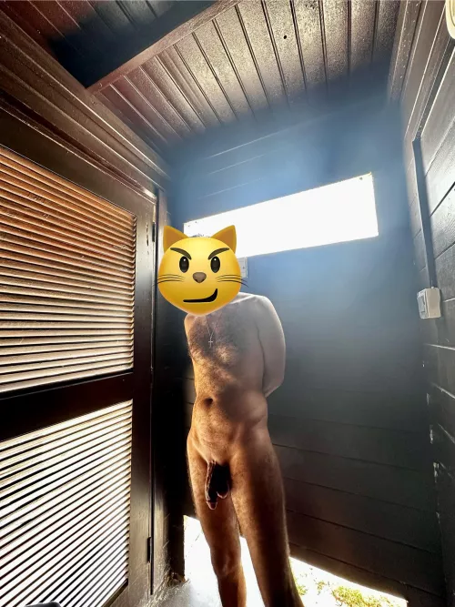 Want to join me in the cabin ?