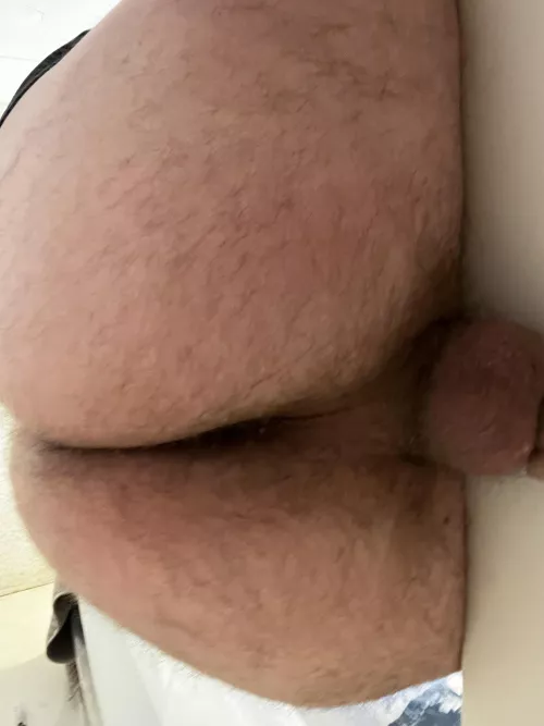 [32] been feeling undesirable recently. Help pick my spirit up?