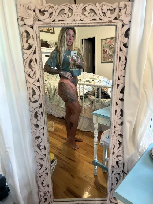  43 mom of 4 Love putting hubbys head in a headlock with these legs of mine