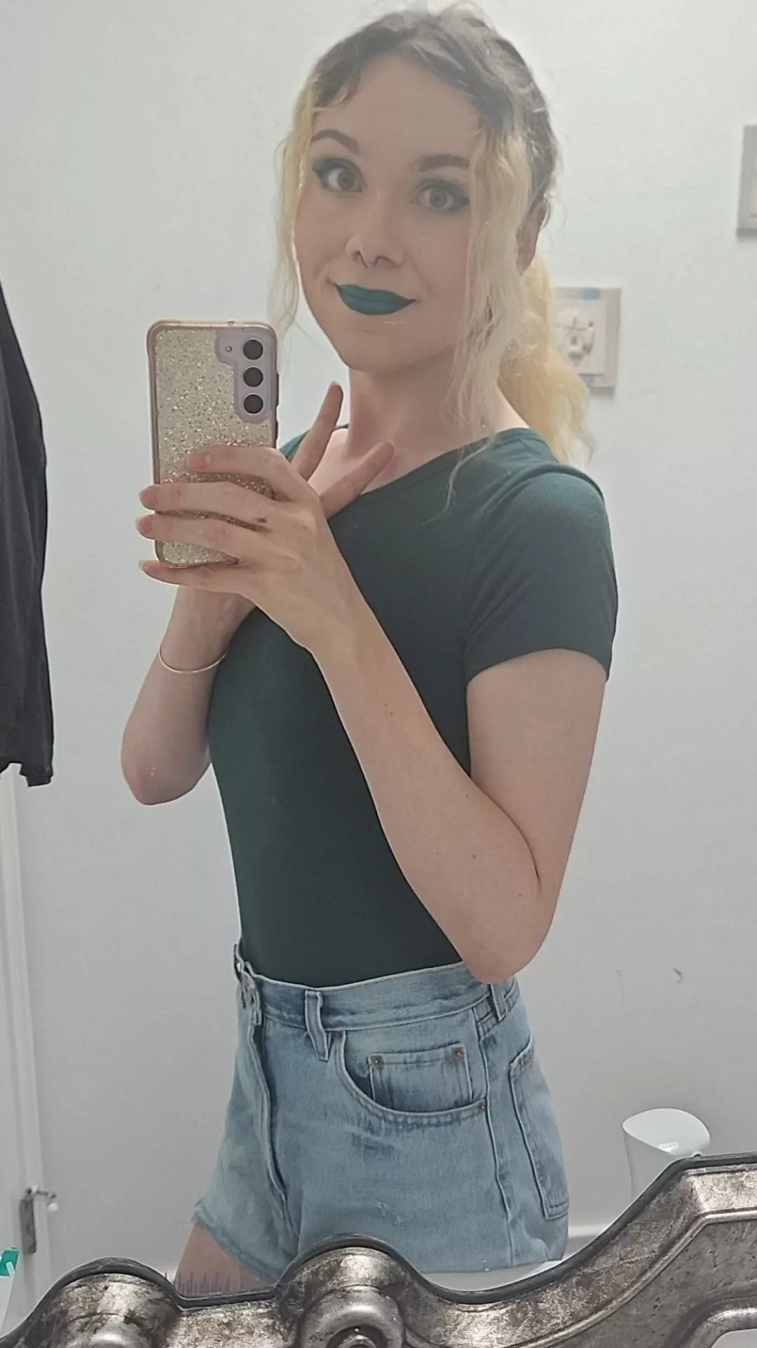 A little overexposed, but I thought it was a cute pic