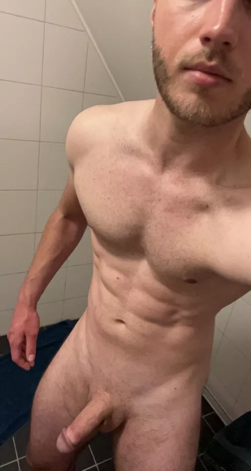 Do you want to wake up next to this? 😌