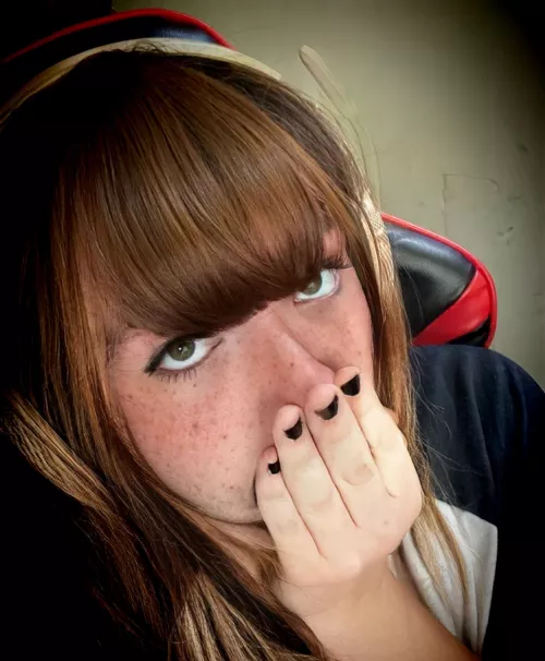 First time showing my face, with more makeup practice do you need think I would be pretty?