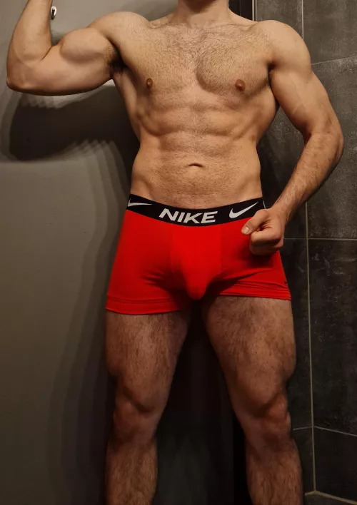 had to do a quick flex session in the bathrooms